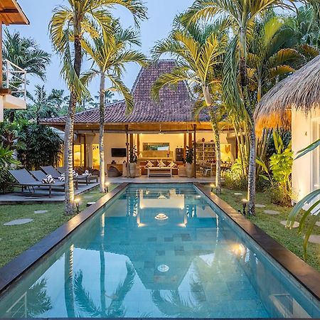 Villa Riva Seminyak Esterno foto
